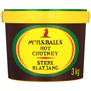 This tub of hot chutney offers a blend of fruits and spices, delivering a sweet and spicy flavour. The traditional South African condiment pairs well with chips and boerewors and can be used as a marinade.