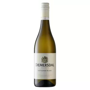 Don't miss out on the fresh flavours that this wine has to offer, with a palate that is incredibly well-balanced, has a ripe fruit purity with a lingering fruity after taste. With a nose of ripe figs and gooseberries, this complexity of fresh fruits is not worth missing out.