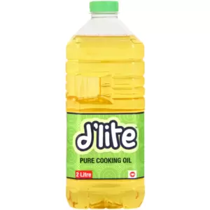 D'Lite Pure Cooking Oil is a versatile, high-quality oil ideal for cooking, baking, frying and salads. Its light texture and neutral flavour enhance dishes without overpowering them, making it perfect for various culinary applications.