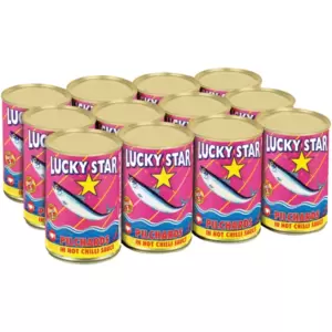 Lucky Star Pilchards in Hot Chilli Sauce offers a delicious meal option that's a source of protein and calcium and high in omega-3 fatty acids. The spicy sauce adds a flavourful kick, making it perfect for quick meals like pasta or salads.